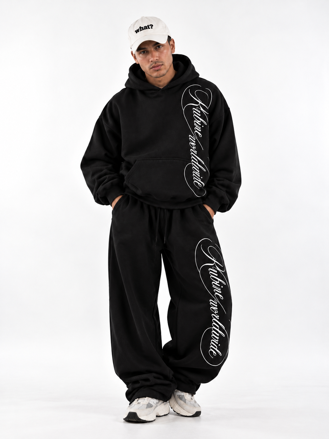 Rubine® Worldwide Tracksuit –  Black