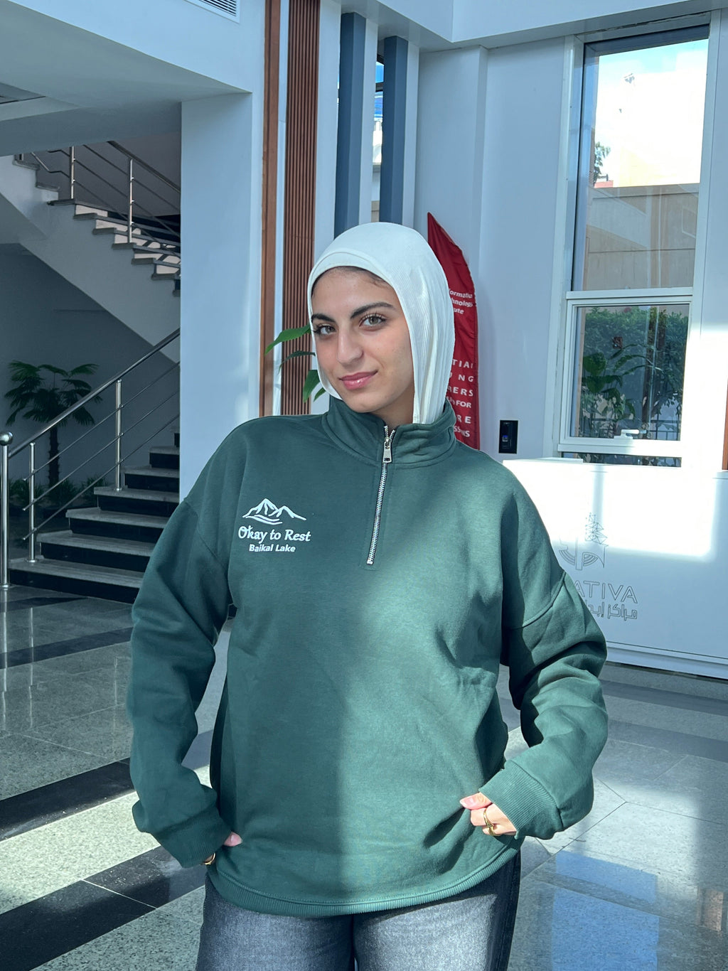 Okay to rist quarter zipper